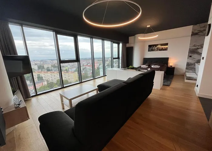 Hanza Tower - Luxurious Apartment 60M2 - 15Th Floor City View
