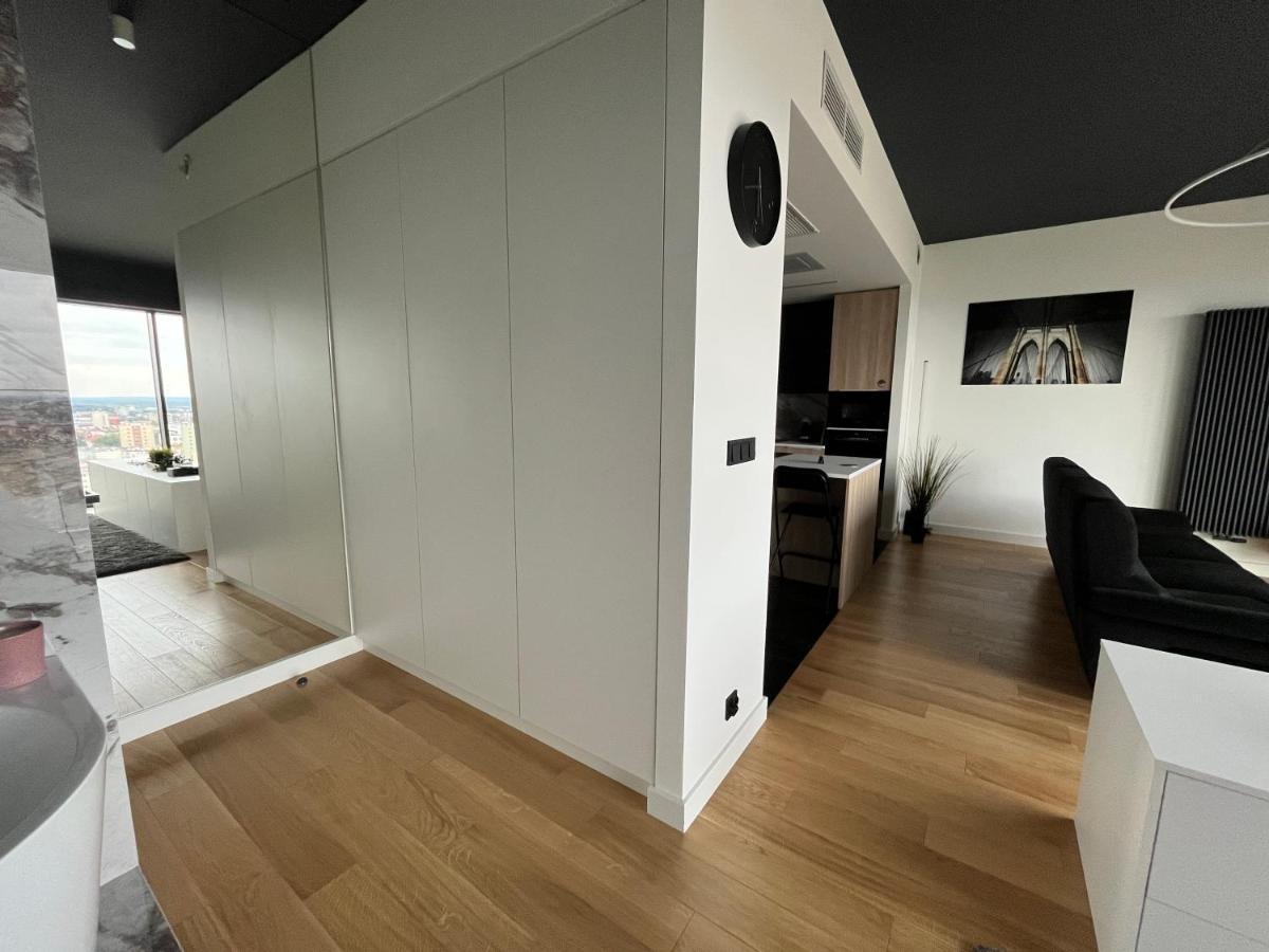 Hanza Tower - Luxurious 60m2 - 15th Floor View * Szczecin